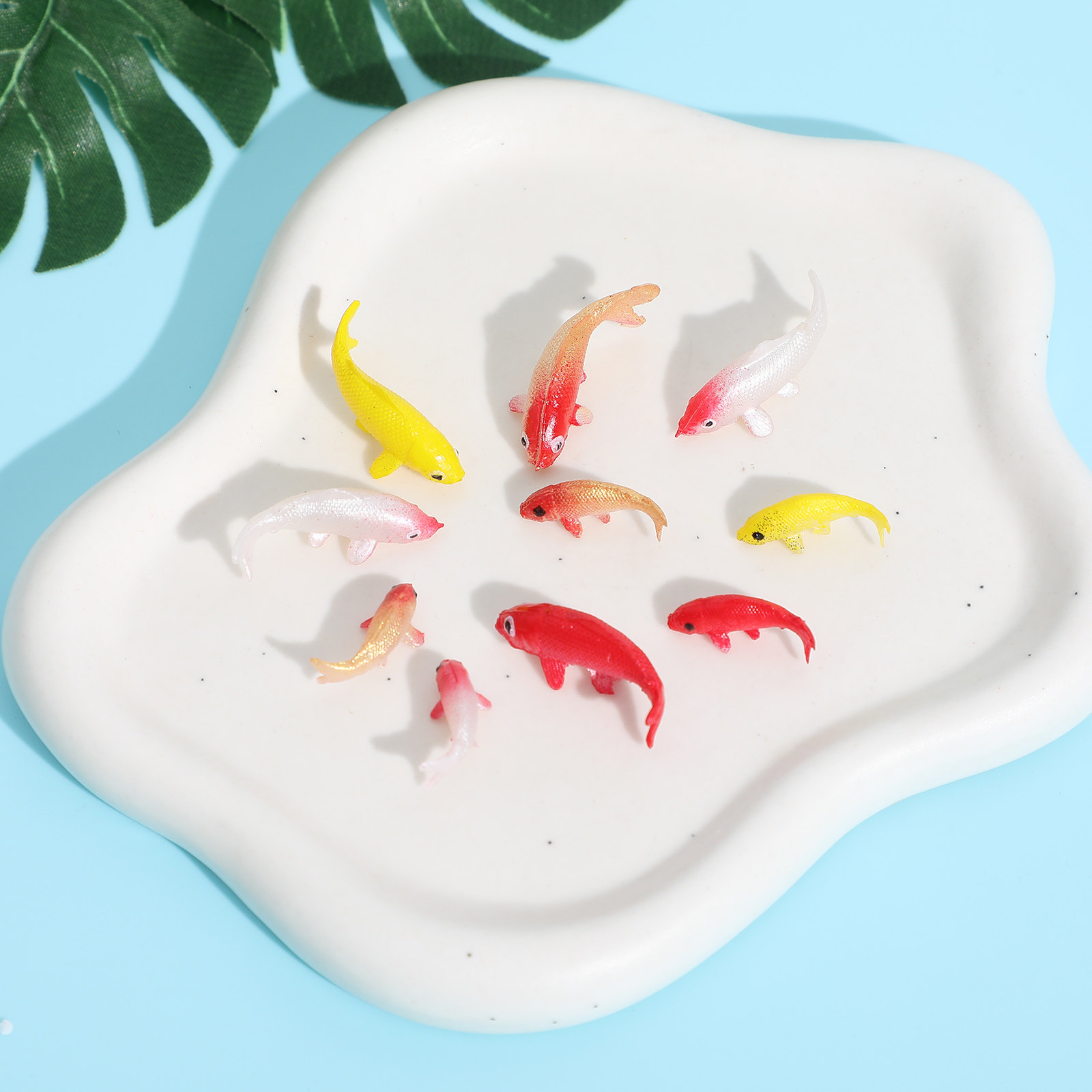 Aquarium Fish House - 10 Adet Minyatür Süslü Sazan Simülasyonu